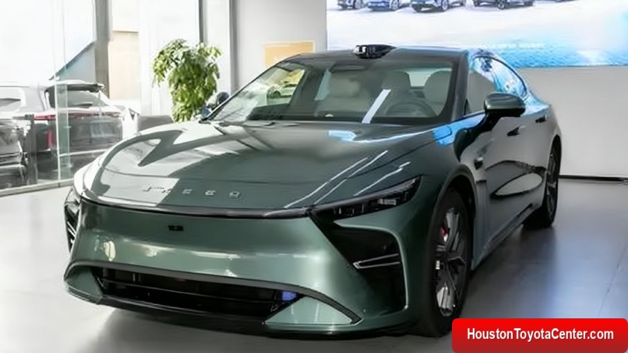 Chery unveils Exeed Exlantix